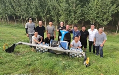 2019年，山東東營市黃河河務局采購一臺德國坡厲斜坡割草機。